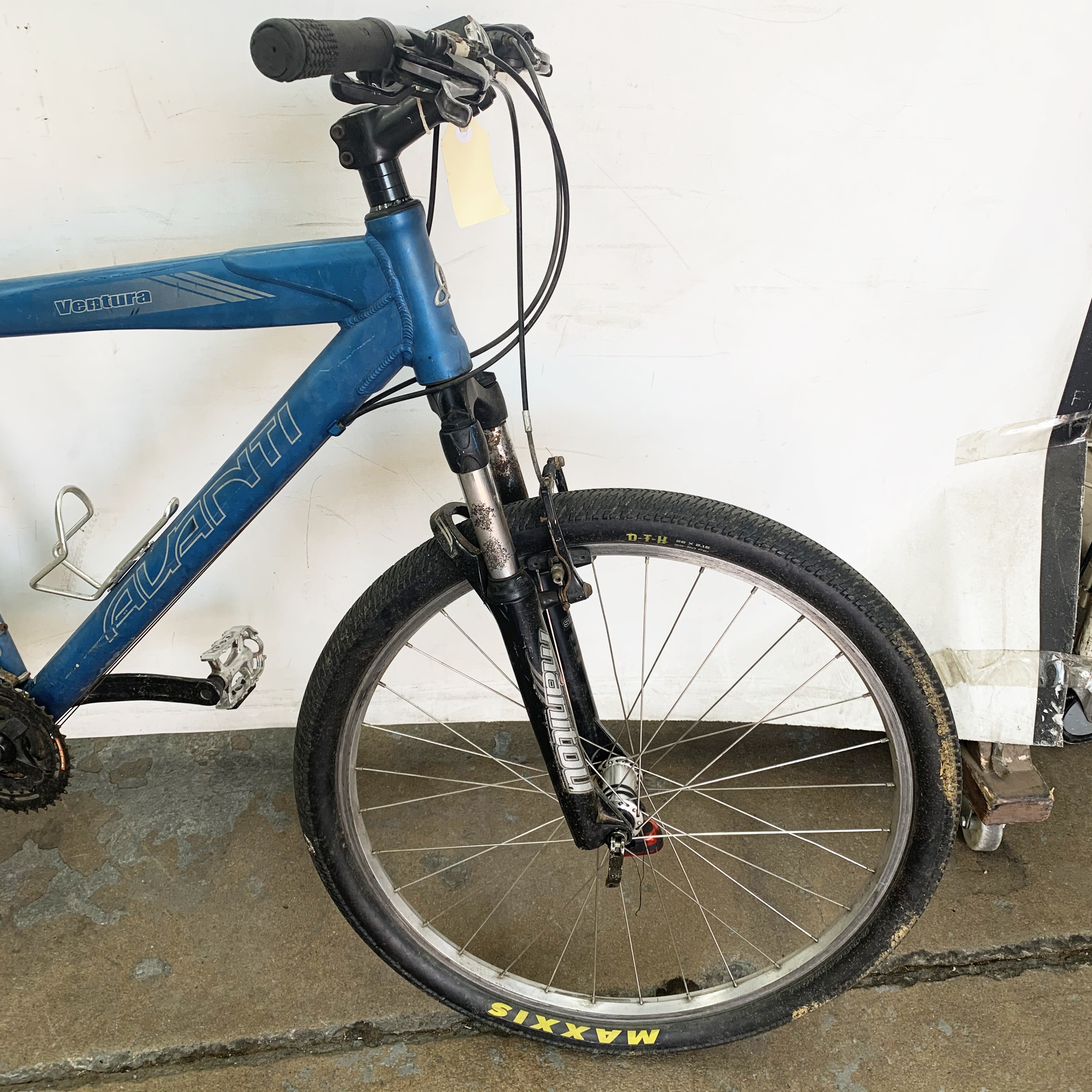 Avanti Ventura 24 Speed Mountain Bike