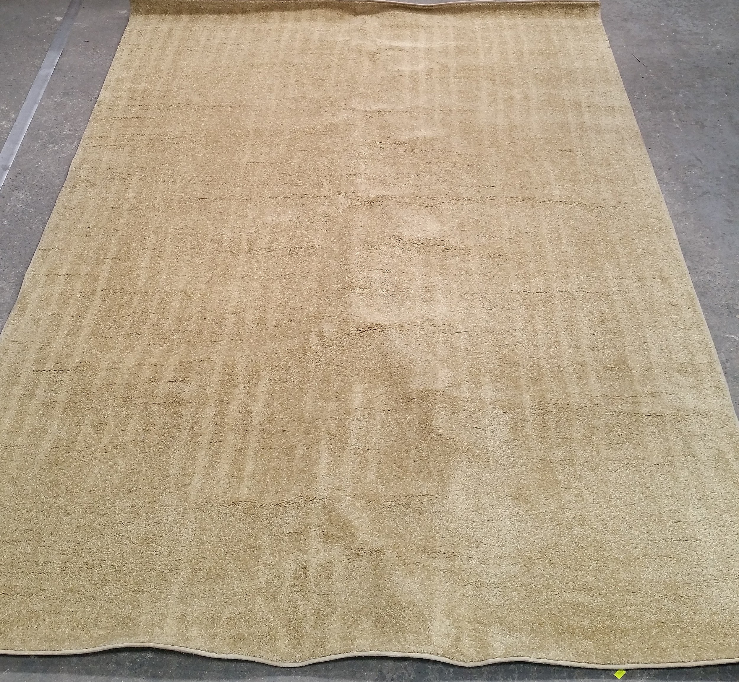 Gold Floor Carpet Lot 1126720 ALLBIDS
