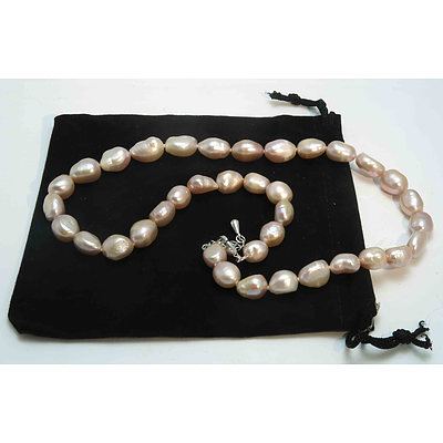 Natural Coloured Fresh-Water Cultured Pearl Necklace