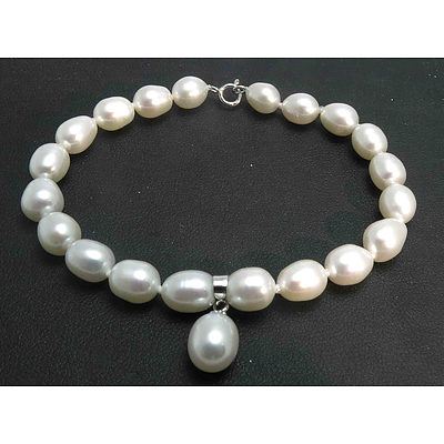 Fresh-Water Cultured Pearl Bracelet With Drop