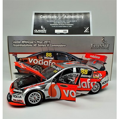 Classic Carlectables - 2011 Holden VE S2 Commodore Vodafone Jamie Whincup 0986/1000 - 1:18 Scale Model Car
