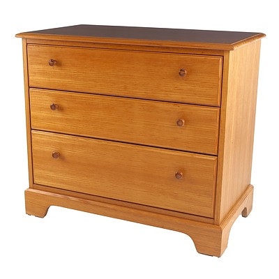 Parker Chest of Drawers