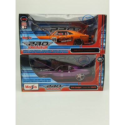 Maisto Pro Rodz 1970 Dodge Challenger R/T & 1969 Dodge Charger R/T - 1:24 Scale Model Cars - Lot of 2