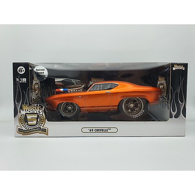 Muscle Machines 1969 Chevrolet Chevelle - 1:18 Scale Model Car