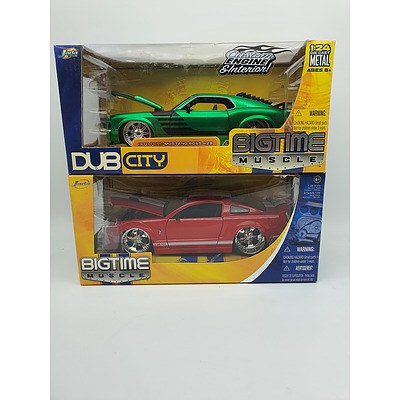 Jada Toys Bigtime Muscle & Dub City 1970 & Other Ford Mustang - 1:24 Scale - Lot of 2