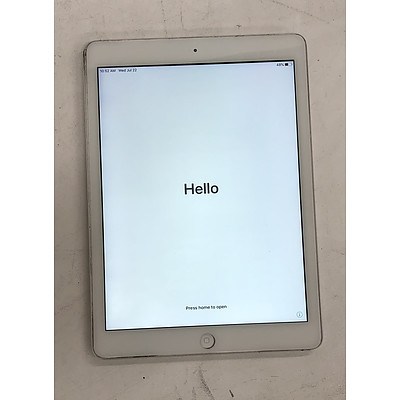 Apple (A1474) 9.7-Inch Wi-Fi 16GB iPad Air