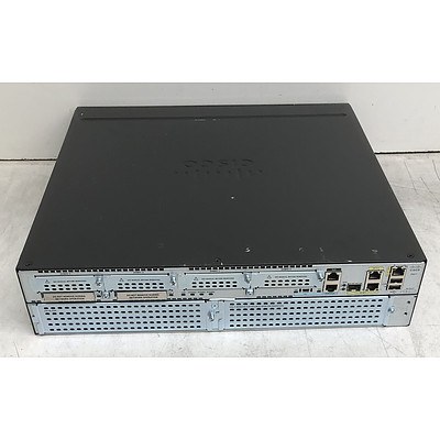 Cisco (CISCO2921/K9 V08) 2900 Series Integrated Services Router