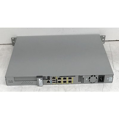 Cisco (ASA5515 V01) ASA 5515-X Adaptive Security Appliance