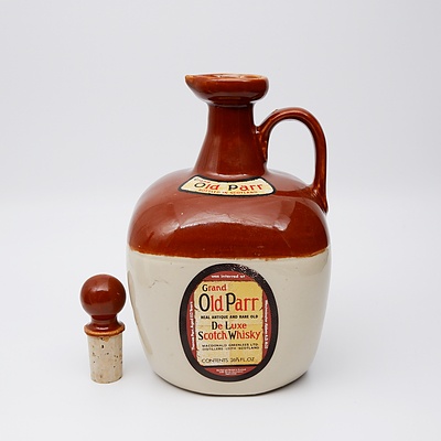 Grand Old Parr 1960's De Luxe Scotch Whiskey One Flagon