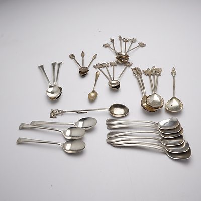 Collection of Vintage Silver Plate Teaspoons