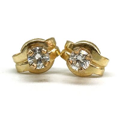 9ct Yellow Gold Diamond Stud Earrings, 0.3g