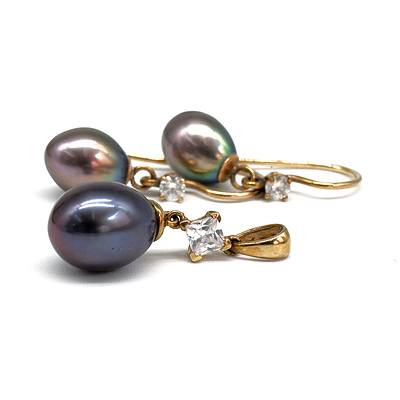 Set of Black Freshwater Pearl Earrings and Pendant