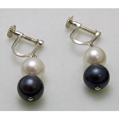 Sterling Silver Black & White Pearl Earrings