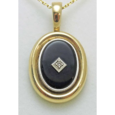Vintage 9ct Gold Onyx & Diamond Pendant