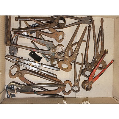 Collection of Vintage Pincers