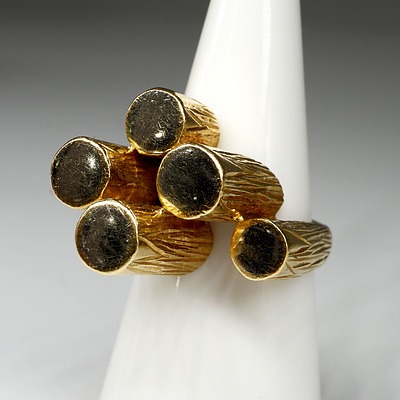 18ct Yellow and White Gold Abstract Ring with Bark Finish, Circa 1970s, 16.7g