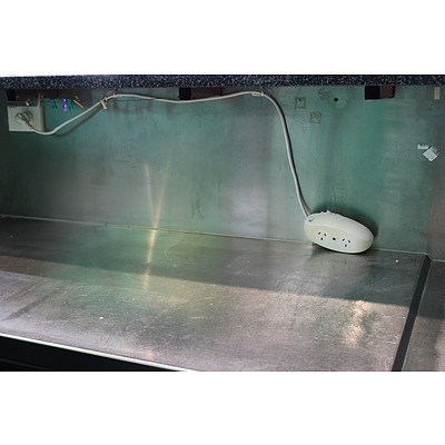 Stainless Steel Corner Bench With Sink and Bar Top