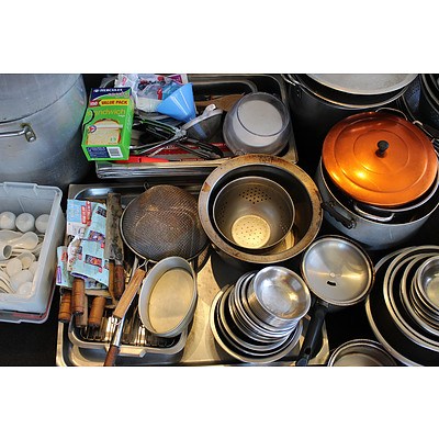 Selection of Cookware. Stainless Steel Strainers Bowls/Trays, Pots, Strainers Blenders, Utensils and Crockery,