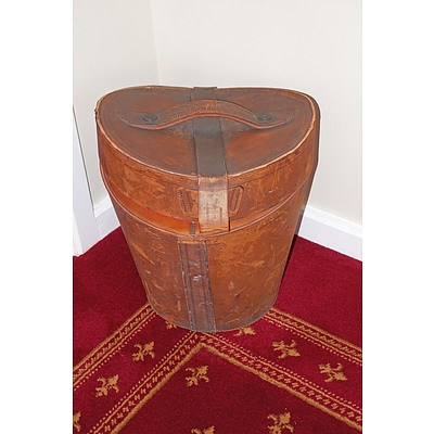 Antique Leather Hat Box with G H Smith and Son, George St Sydney Top Hat