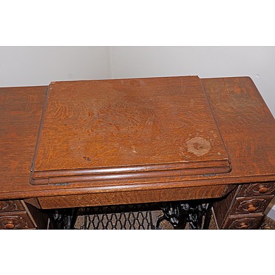 Antique Oak Singer Treadle Sewing Machine Table