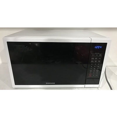 Samsung 1600W Microwave
