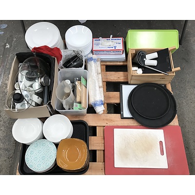 Large Lot Of Cooking And Tableware Accessories