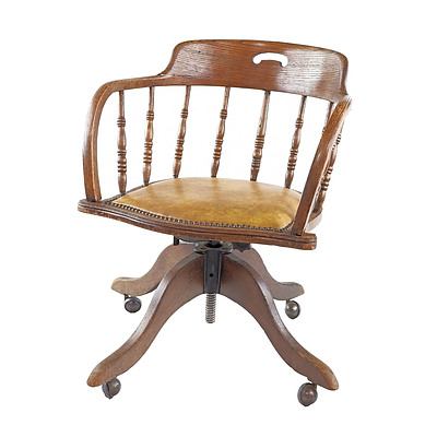 Antique American Oak Swivel Base Captains Chair