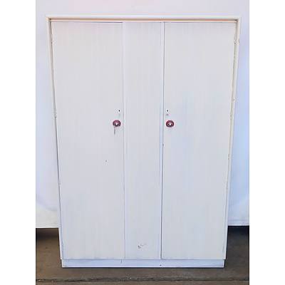 White Wooden Painted Two Door Locking Wardrobe with Key