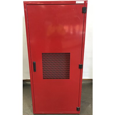 Red SRA Server Chassis