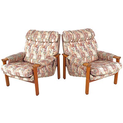 Pair of Tessa T21 Fixed Armchairs Designed by Fred Lowen
