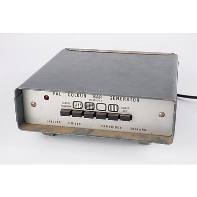 Vintage Labgear Limited Cambridge England CM6031/EX VHF 625 Line Pale Colour Bar Generator