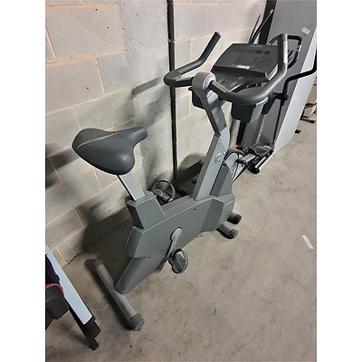 LifeFitness Spin Bike