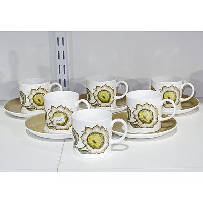 Susie Cooper Demitasse Setting For Five With Extra Cup