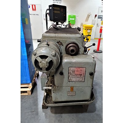Vereinigte Drehbank-Fabri (VDF) Heidnreich & Harbeck E3 Standard Lathe & Accessories