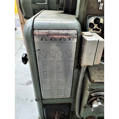 Vereinigte Drehbank-Fabri (VDF) Heidnreich & Harbeck E3 Standard Lathe & Accessories