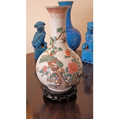 Chinese Famille Rose Vase, Painted with Pheasants and Peony, 20th Century