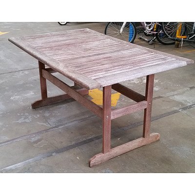 Murbow Outdoor Table