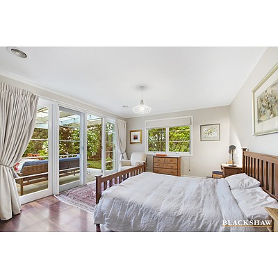 1 Wickham Crescent, Red Hill ACT 2603