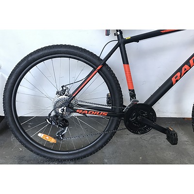 Radius Targa 30 Mountain Bike