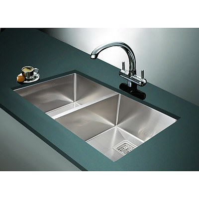 835x505mm Handmade 1.5mm Stainless Steel Undermount / Topmount Kitchen Sink with Square Waste - RRP: $734.95