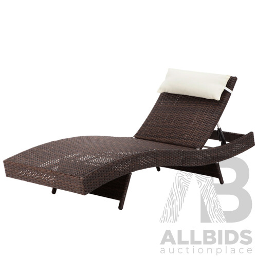 Wicker Outdoor Sun Lounger - Brown - Brand New - Free Shipping