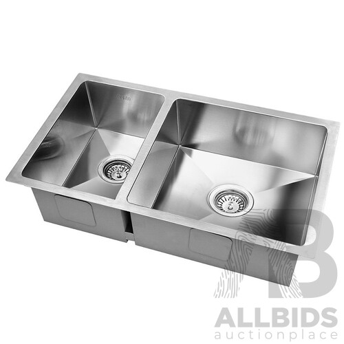 Stainless Steel Kitchen/Laundry Sink with Strainer Waste 715x450mm - Brand New - Free Shipping