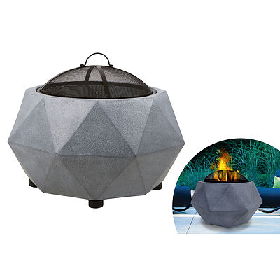 Cement Octagon Fire Pit 65 x 65 x 49cm - Brand New - RRP: $287